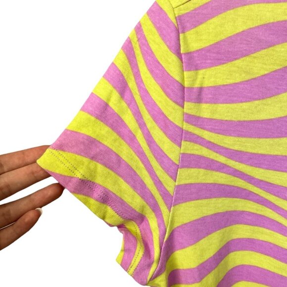 The Simpsons Womens Lisa T Shirt Sz XXL Yellow Pink 90s Streetwear Maximalist - Picture 4 of 9